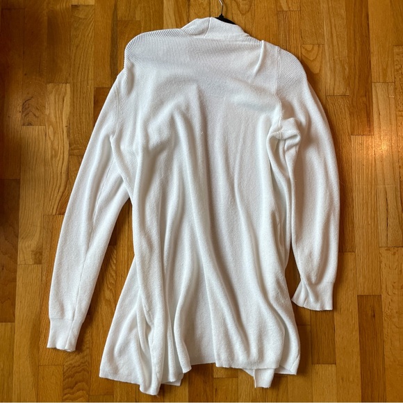White Knit Long Sleeve Light and Flowy Women’s Cardigan Sweater - Picture 7 of 7
